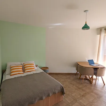 Studio In Menton Near Sea And City Centre Exterior photo